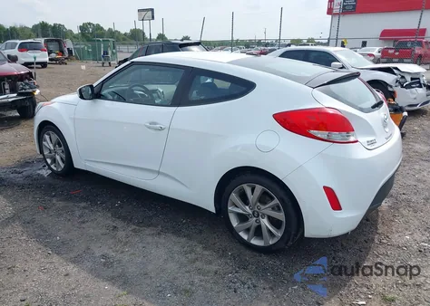 2016 Hyundai Veloster z USA, uszkodzony, nr VIN KMHTC6AD4GU297765